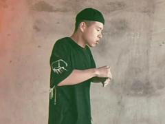 视频晨操手语点燃孤勇者.zip